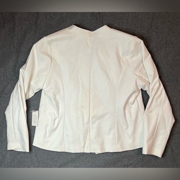 NWT Eloquii White Single Button Blazer - Picture 3 of 8